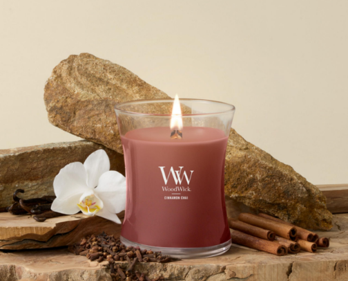 Year-Round Scents To Make Your Home Smell Fresh! cover photo collage