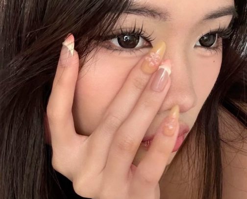 kbeauty recs ౨ৎ cover photo collage