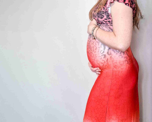 Baby and Mama: Natural Finds for Pregnancy, postpartum and breastfeeding support cover photo collage