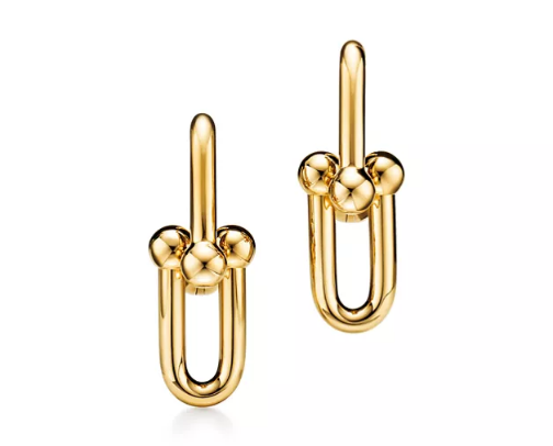 Earring must have,a lot of elegance🥰 cover photo collage
