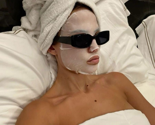 your favorite cool girl skincare & beauty staples- you won’t regret it i promise 🧴 cover photo collage