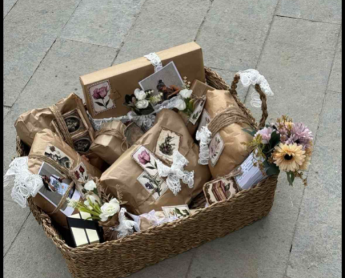 Gifts every girly pop will LOVE cover photo collage