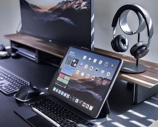 Pro-Level Tech: Hardware & Accessories for Your Setup cover photo collage