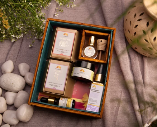 Gift-worthy beauty finds, handpicked by me cover photo collage