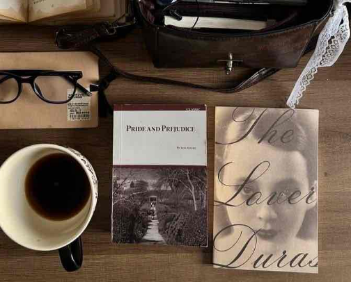 Must Read Books cover photo collage