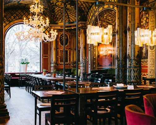 The Ultimate Munich Food & Drink Guide 🍸 cover photo collage
