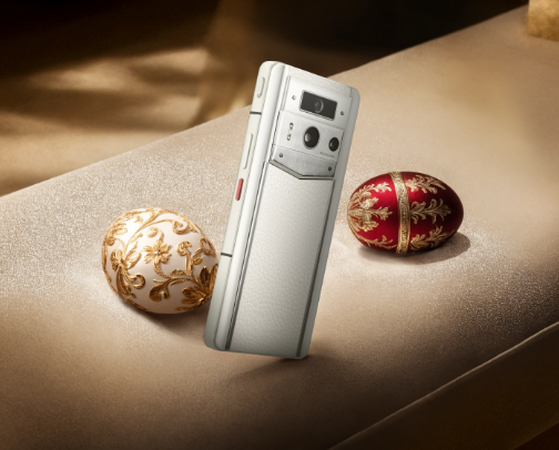 Vertu Official Store cover photo collage