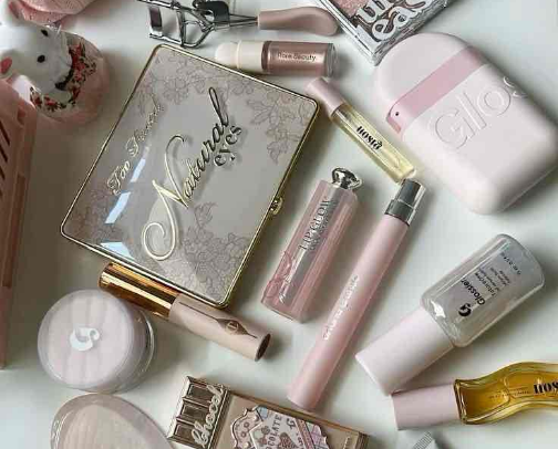 The secret of a perfect makeup look💄 cover photo collage