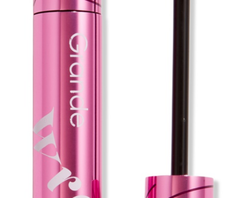 Mascara go to's cover photo collage