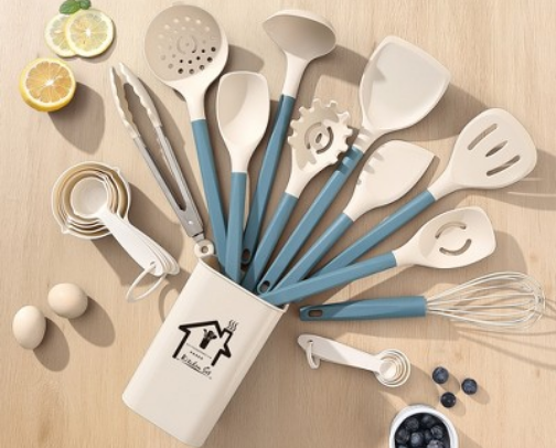 My Favorite Everyday Kitchen Tools cover photo collage