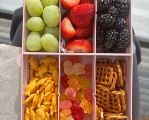 On the Go: Best snacks for work, school and road trips 🥾 cover photo collage