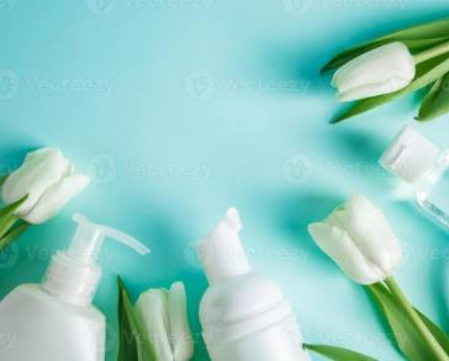 My skin care routine as a girl that doesn’t know what she’s doing cover photo collage