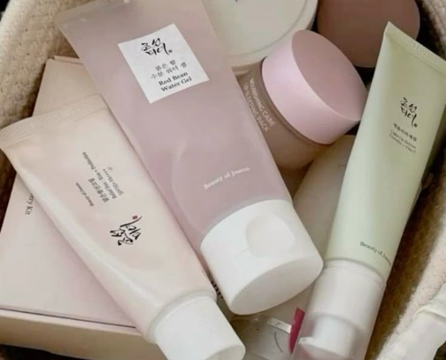 Skincare favvs✨ cover photo collage