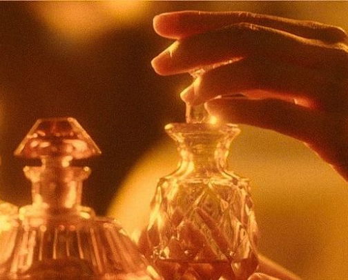 Bold, Sweet, Unforgettable : Arabian Scent Secrets 🐫 🏜 cover photo collage