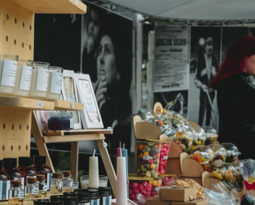 Art Vending Supply Must-Haves cover photo collage