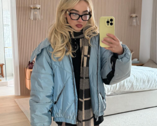 Steal SABRINA CARPENTERS Look! cover photo collage