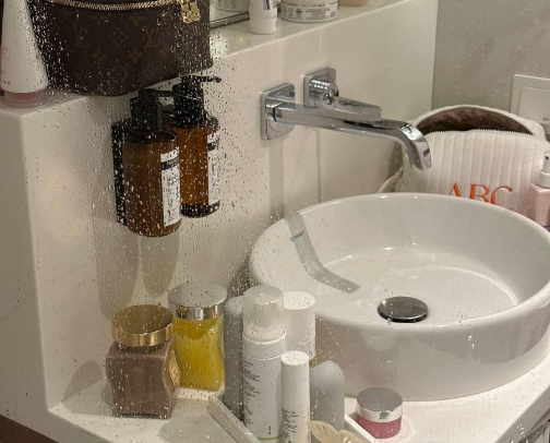 My Current Skincare Routine That I CANNOT Stop Reaching For 🧖🏽‍♀️✨ cover photo collage