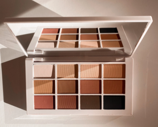 Makeup by Mario Master Mattes Eyeshadow Palette cover photo collage