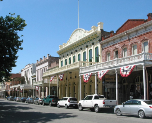 Sacramento must see’s cover photo collage