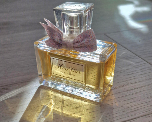 Elegant Perfumes That Leave a Lasting Impression 🌸!! cover photo collage