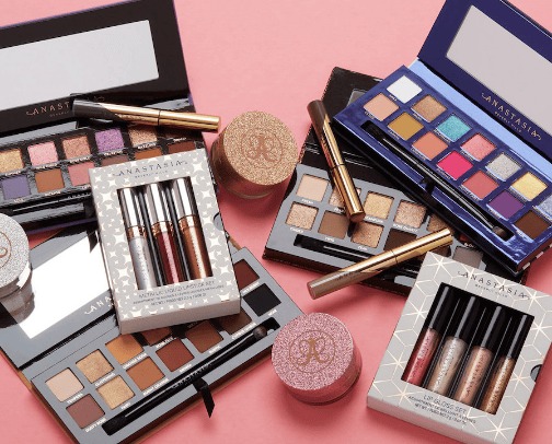 Anastasia Beverly Hills best beauty products 👊🏻 cover photo collage