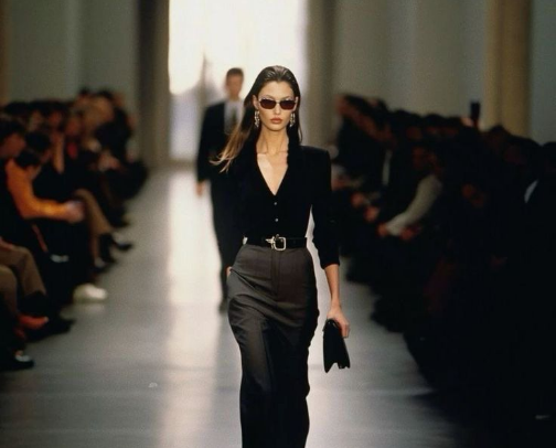 90's Minimalism outfit guide for autumn cover photo collage