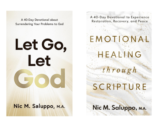 GROWTH BOOKS to read this year!  📚 cover photo collage