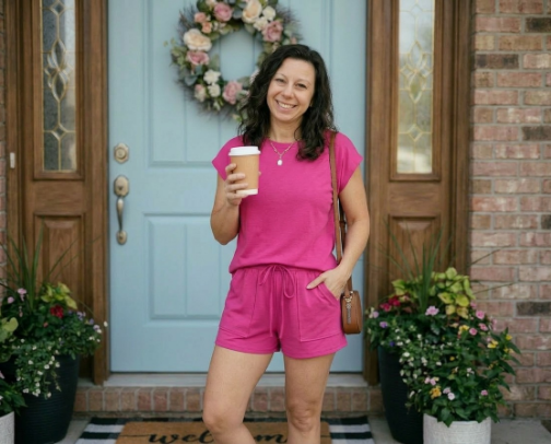 Easy Mom Outfits cover photo collage