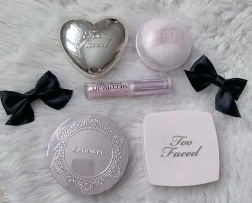 Dolly glam must-haves cover photo collage
