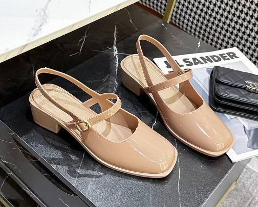 WOMEN'S SHOES cover photo collage