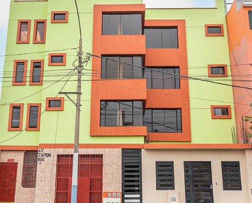 Hostel Hop through Peru cover photo collage