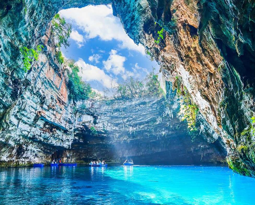 Stunning Holiday Destinations cover photo collage