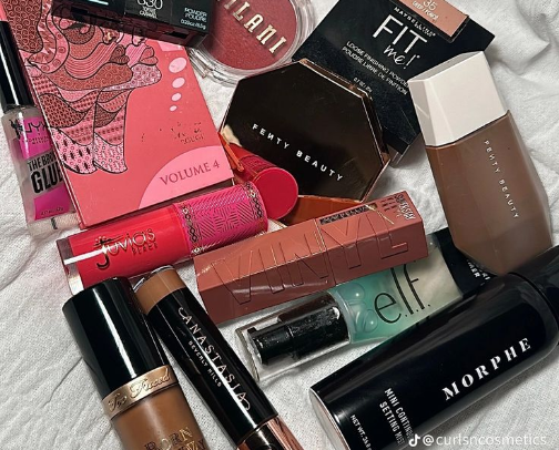 Makeup Lovers cover photo collage