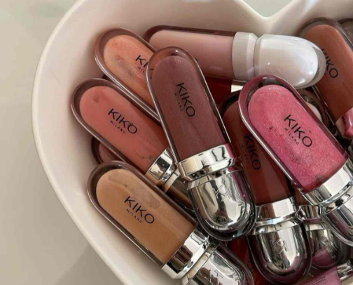 Good quality makeup 💄 cover photo collage