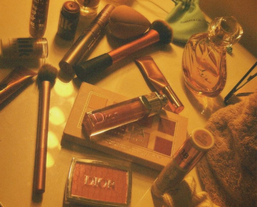 Coup de coeur makeup❤️ cover photo collage