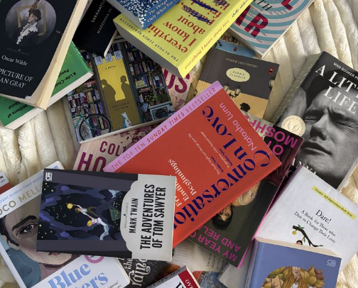 Must-Read Epic/High Fantasy Books cover photo collage