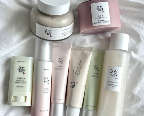 Asian Skincare Products that I love ₊˚⊹♡ cover photo collage