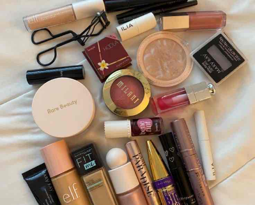 Make up Must haves cover photo collage