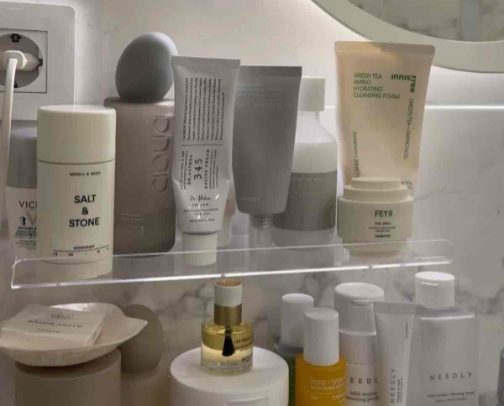Skin care🎀🧖🏼‍♀️
For perfect skin cover photo collage