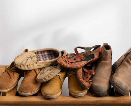 Koleksi sepatu, sandal dan kaos kaki the best cover photo collage