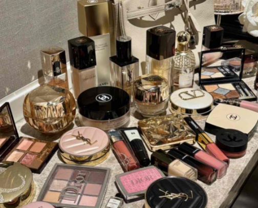 Perfect makeup!💄 cover photo collage