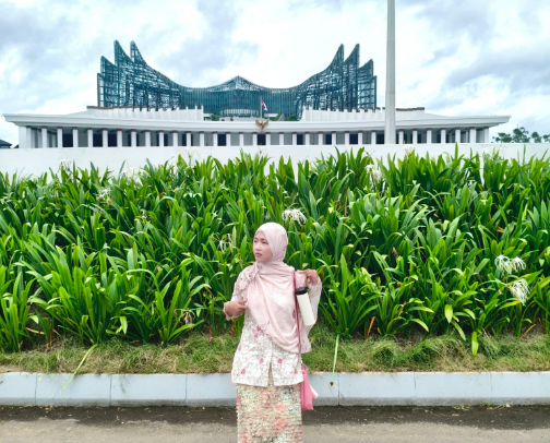 Must to visit places on East Kalimantan, Indonesia✨ cover photo collage