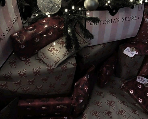 Christmas wishlist ideas 🎄 cover photo collage