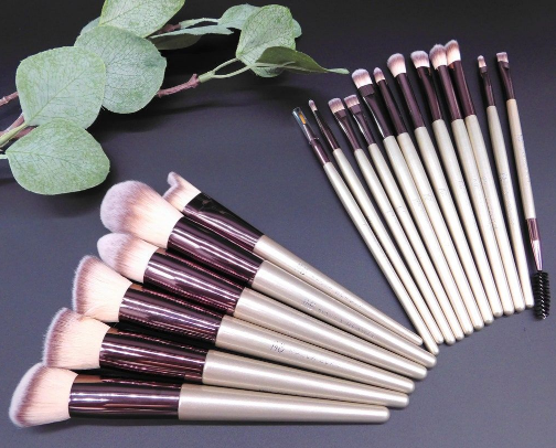 Make-up brushes I cover photo collage