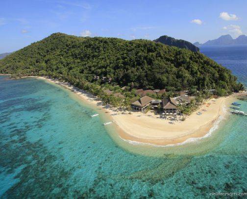 El Nido is one of the best places to visit. cover photo collage