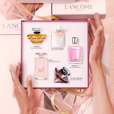 Amazing & favourite Scents ❤️ cover photo collage