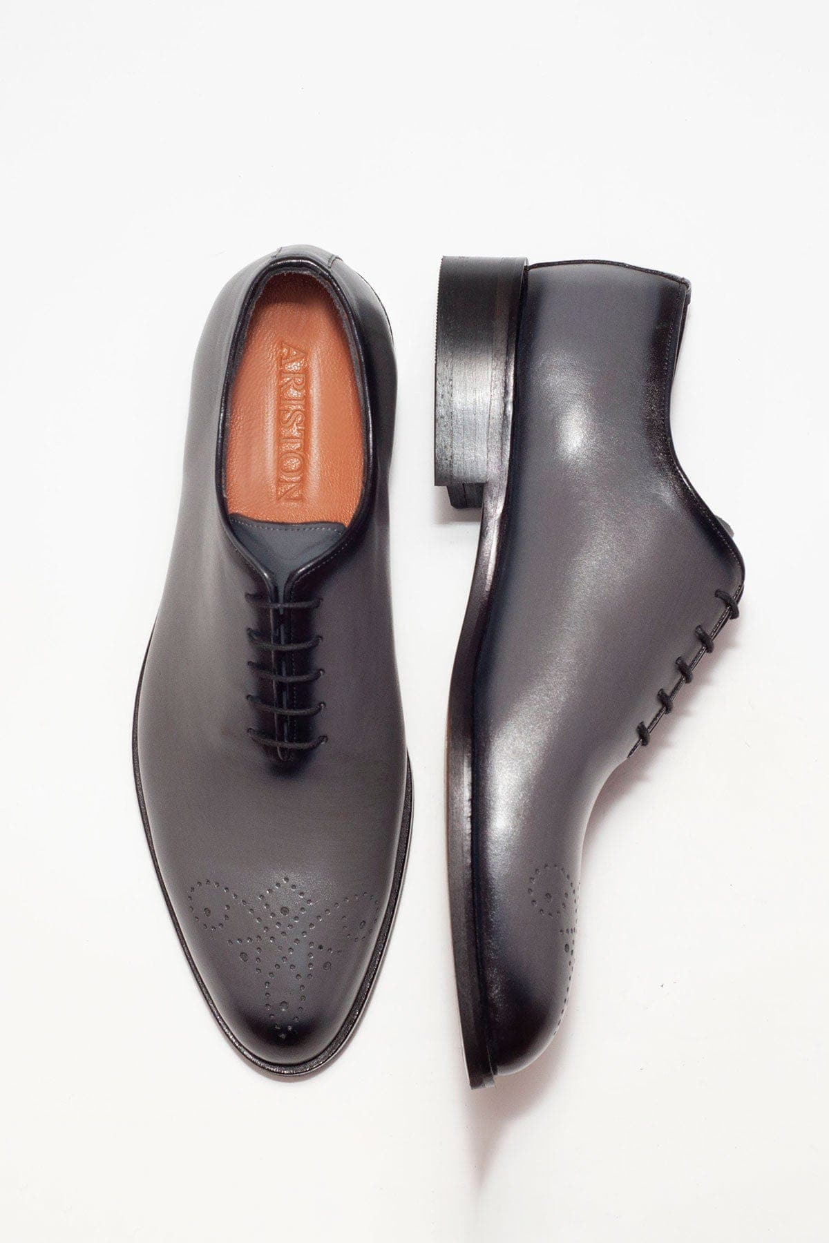 Men's Outfit Ideas With Grey Shoes Men's Outfit Ideas With Grey Shoes
