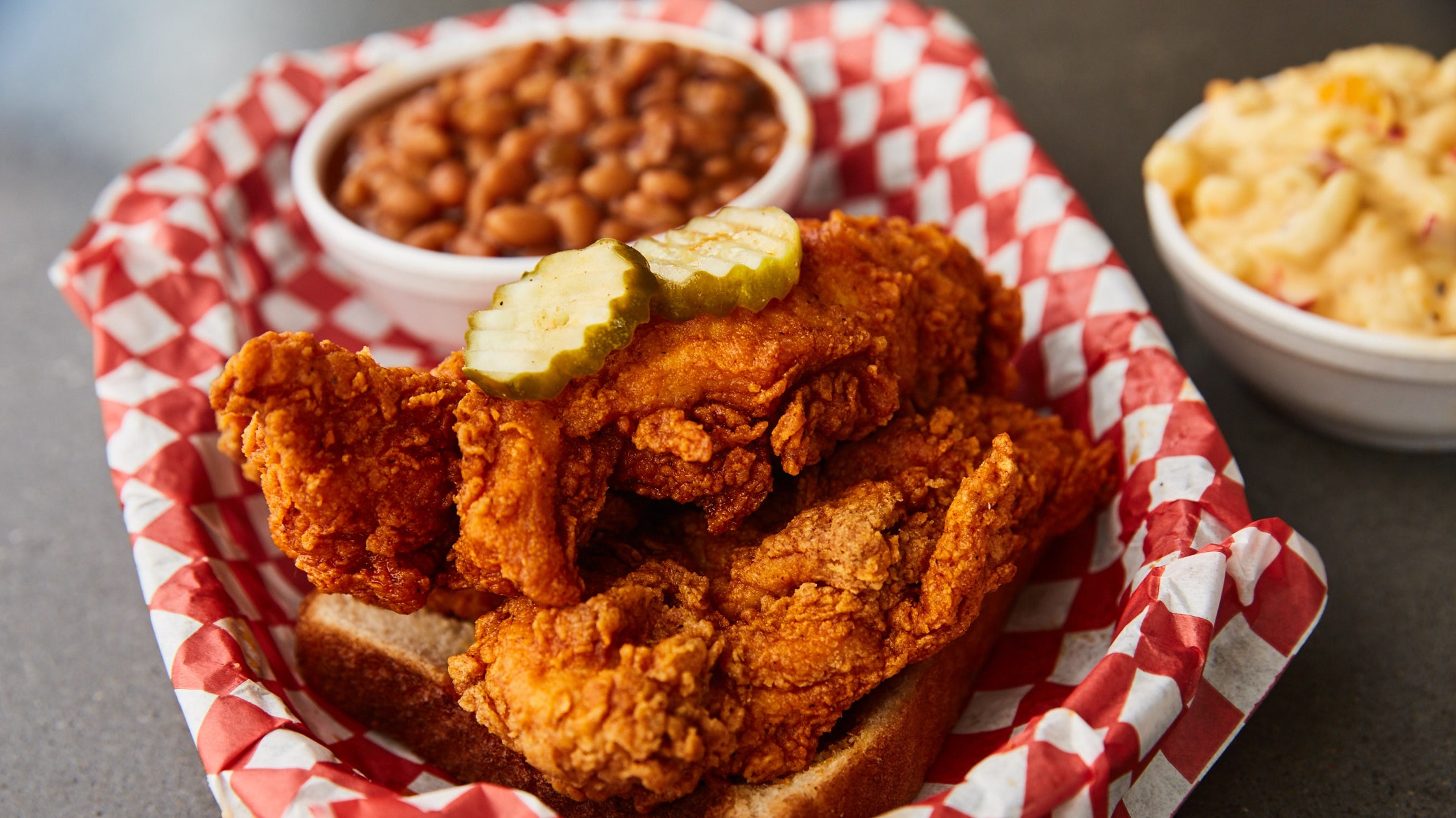 The Ultimate Nashville Guide cover photo collage
