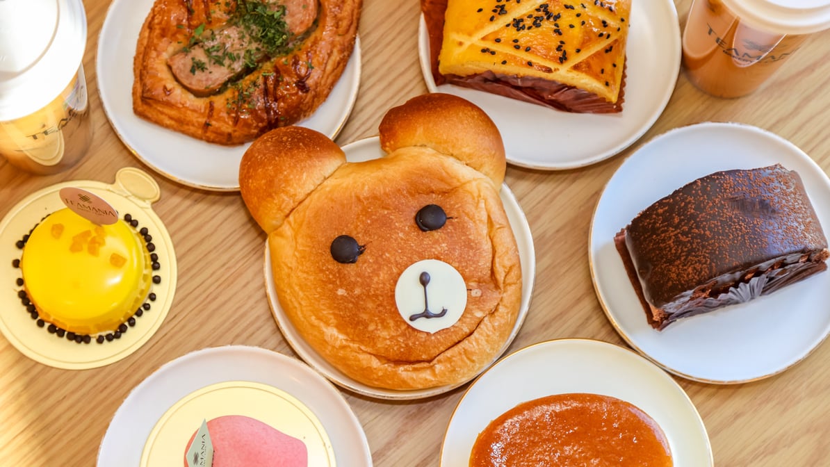 dmv eats & ambiance cover photo collage