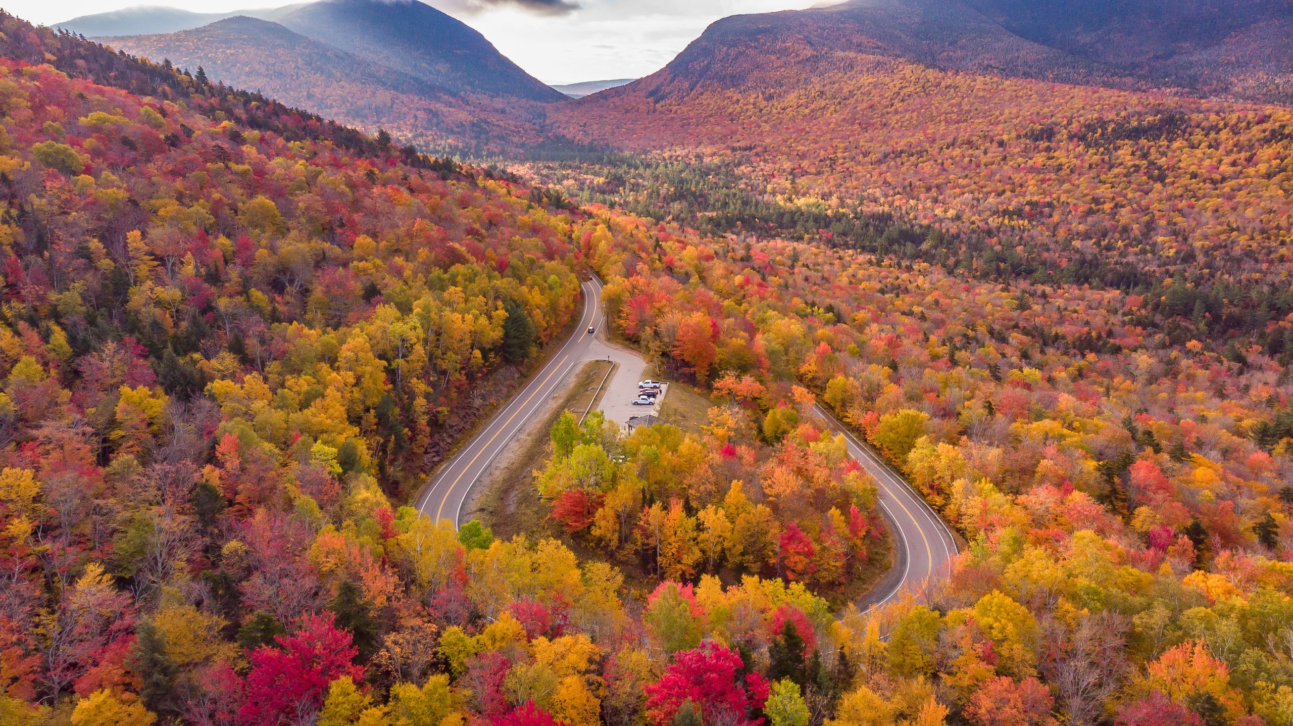 Things to do in New Hampshire!🧳👟🏔️ cover photo collage